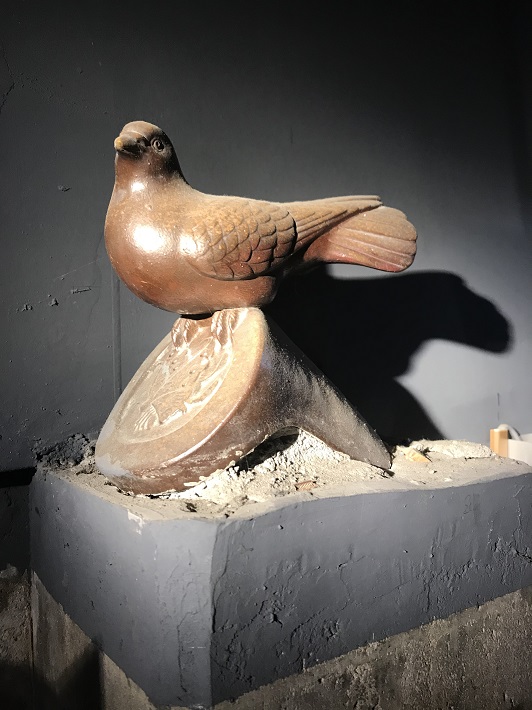 記念館の鳥
